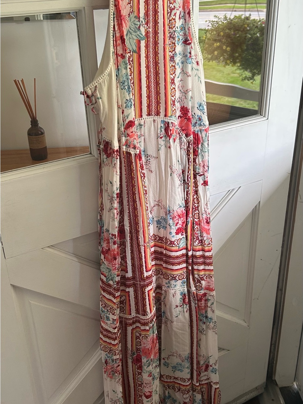 Xhilaration Cream Floral Striped Tank with Pink and Red Accents
